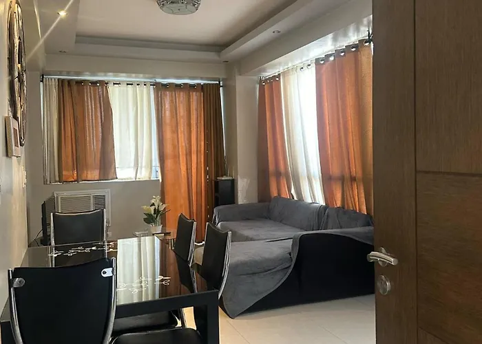 Shore 2 Staycation 1 Apartment Manila